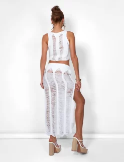 Ladder Detail Sleeveless Vest Top White -Chic Step Shop 08.06annabel05071 61bba289 ee93 469f a20d 798a33c851fe scaled