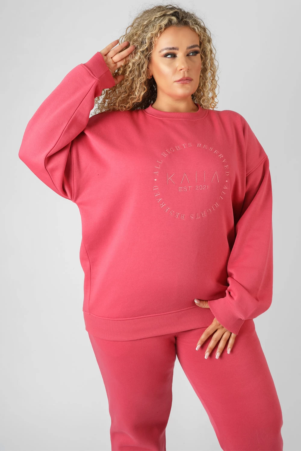 Curve Tonal Embroidery Sweatshirt Coral 1 Curve Tonal Embroidery Sweatshirt Coral