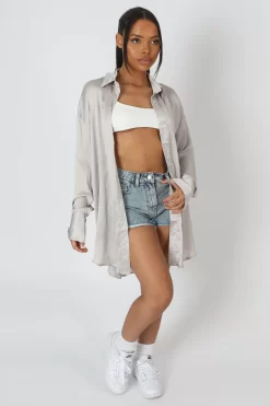 Oversized Satin Shirt Silver -Chic Step Shop 27.04 637 scaled