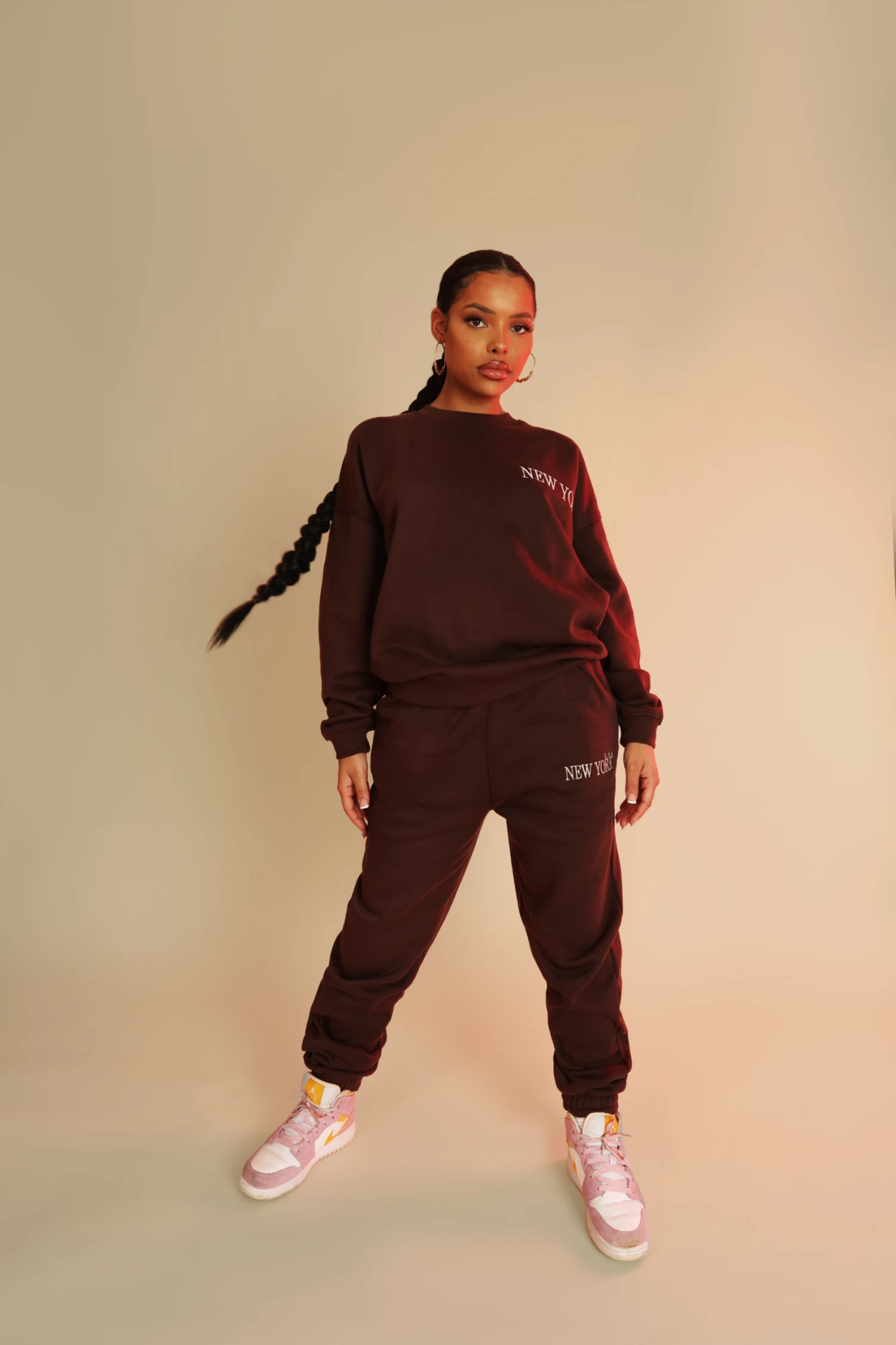 New York Oversized Sweatshirt Chocolate 2 New York Oversized Sweatshirt Chocolate - Image 2