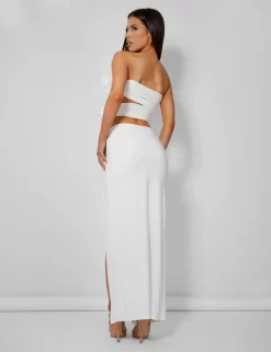 Rose Detail Cut Away Bandeau Top Ivory -Chic Step Shop 4skirt 1d4b7a9e 2b45 49d4 a364 9157617b4813 scaled