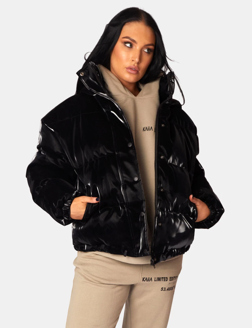 High Shine Holographic Oversized Puffer Black 5 High Shine Holographic Oversized Puffer Black - Image 5