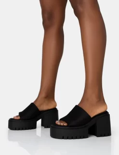 Sabeena Black Chunky Mule Round Toe Mid Heel Sandals -Chic Step Shop 771A1545 71552262 1dcb 4d8c b416 f851d12ee835 scaled