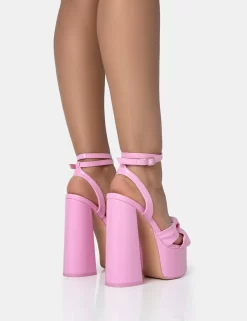 Leo Edition Wide Fit Baby Pink Patent Platform High Heels 7 Leo Edition Wide Fit Baby Pink Patent Platform High Heels -Chic Step Shop 771A1667 scaled