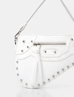 The Fox White Croc Studded Saddle Shoulder Bag 5 The Fox White Croc Studded Saddle Shoulder Bag -Chic Step Shop 771A1975 scaled