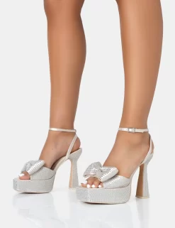 Sugarboo Off White Satin Diamante Bow Lace Up Square Toe Platform Heels 6 Sugarboo Off White Satin Diamante Bow Lace Up Square Toe Platform Heels -Chic Step Shop 771A2562 scaled