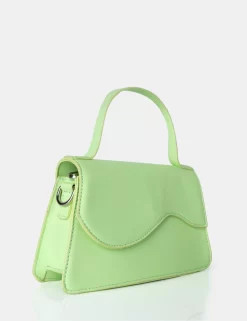 The Polly Soft Lime Croc Top Handle Mini Bag 5 The Polly Soft Lime Croc Top Handle Mini Bag -Chic Step Shop 771A4873 e9d212a4 8a93 46de 96dc 4d09619114ef scaled