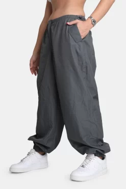 Drawstring Waist Parachute Cargo Trousers Grey 10 Drawstring Waist Parachute Cargo Trousers Grey -Chic Step Shop 771A6960 scaled