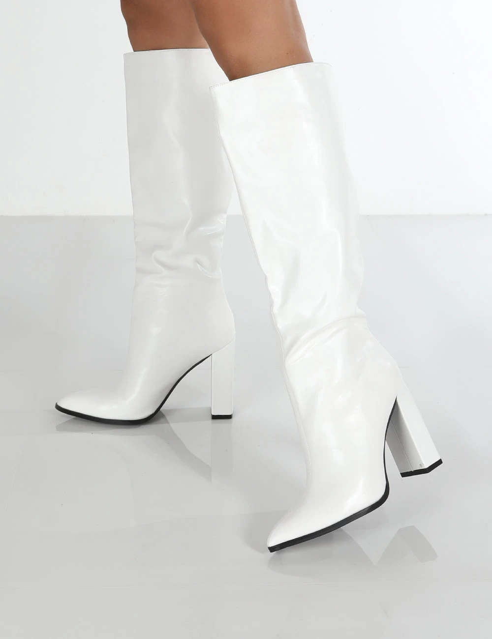 Posie Wide Fit White Pu Knee High Block Heel Boots 3 Posie Wide Fit White Pu Knee High Block Heel Boots - Image 3