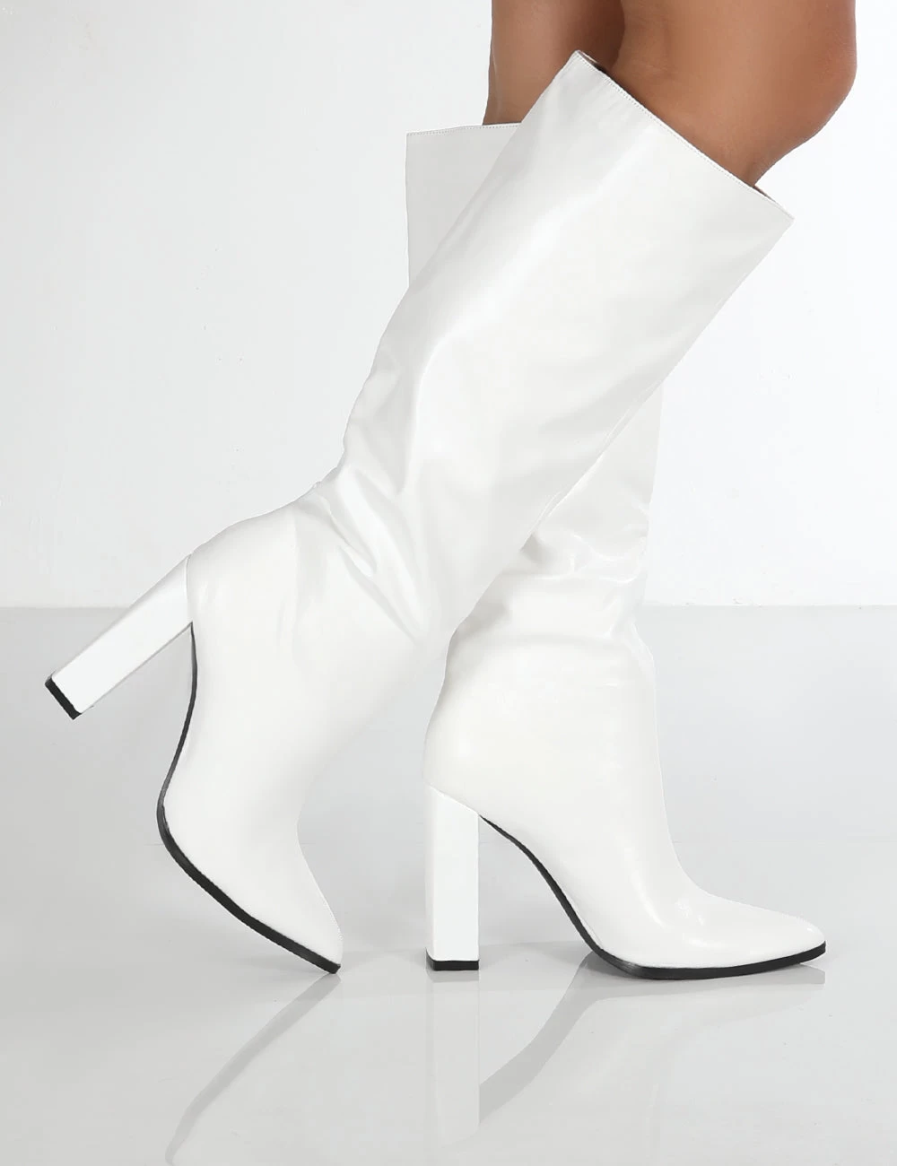 Posie Wide Fit White Pu Knee High Block Heel Boots 2 Posie Wide Fit White Pu Knee High Block Heel Boots - Image 2