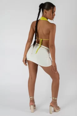 Slinky Micro Mini Skirt White -Chic Step Shop StudioSession 1215 2 scaled