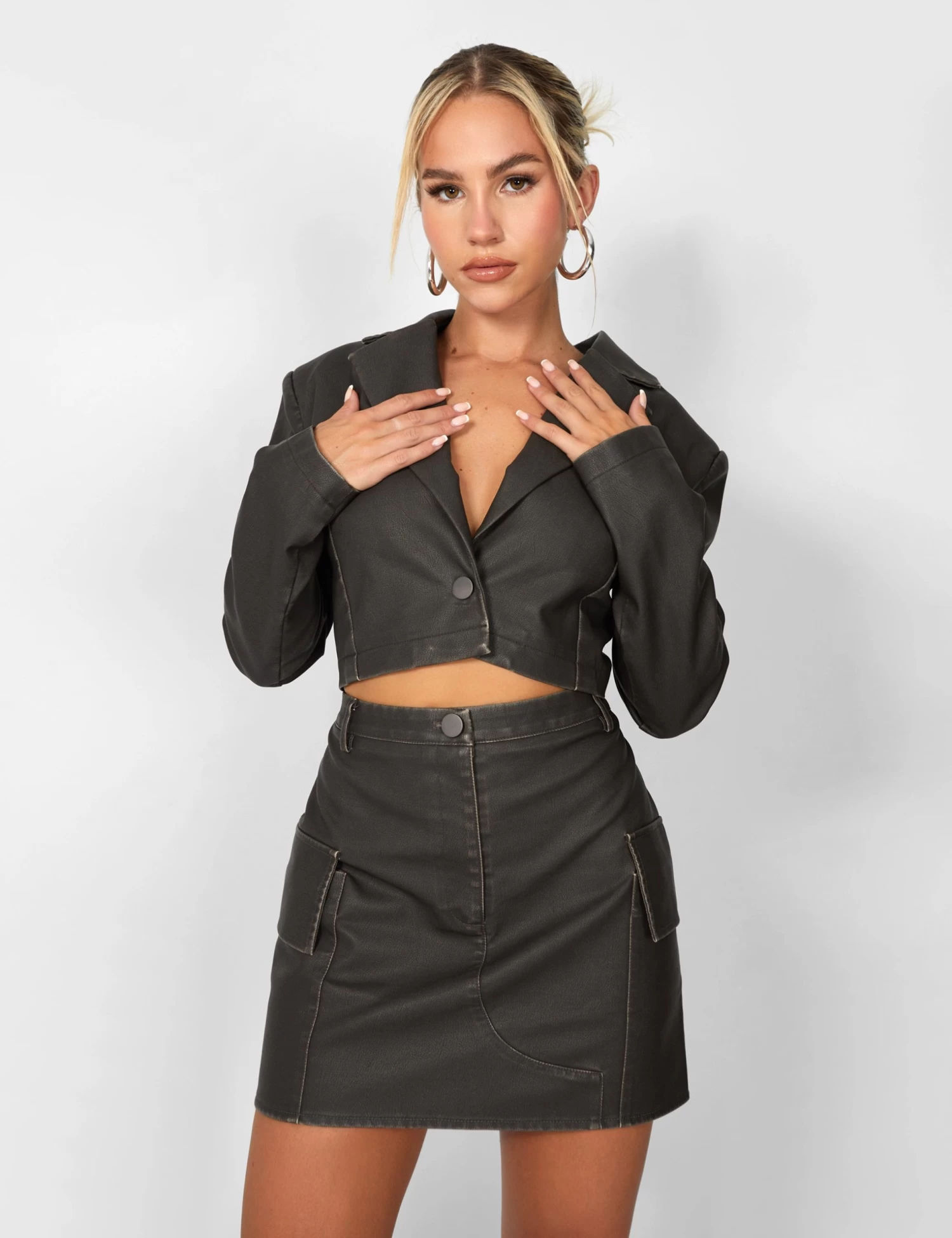 Kaiia Distressed Leather Look Pocket Detail Mini Skirt Co-ord In Brown 4 Kaiia Distressed Leather Look Pocket Detail Mini Skirt Co-ord In Brown - Image 4