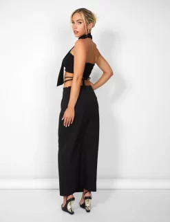 Public Desire Kaiia Wrap Tie Side Maxi Skirt In Black -Chic Step Shop casey03.084215 scaled