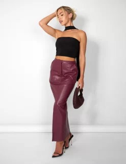 Kaiia Leather Look Maxi Skirt In Burgundy -Chic Step Shop casey03.084529 scaled