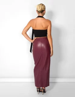 Kaiia Leather Look Maxi Skirt In Burgundy -Chic Step Shop casey03.084561 scaled