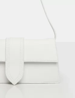 The Mani White Pu Shoulder Bag -Chic Step Shop detail10