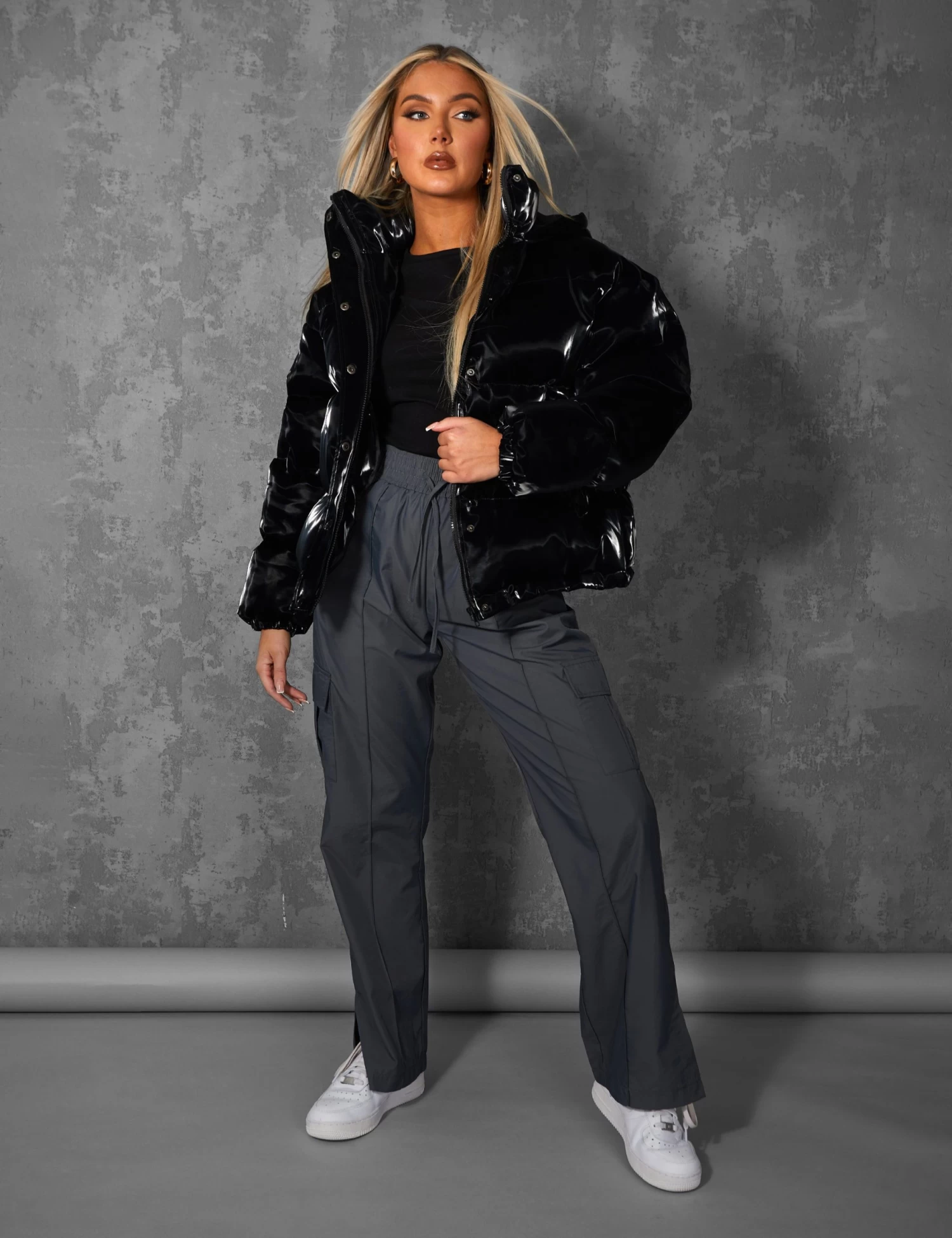 High Shine Holographic Oversized Puffer Black 4 High Shine Holographic Oversized Puffer Black - Image 4