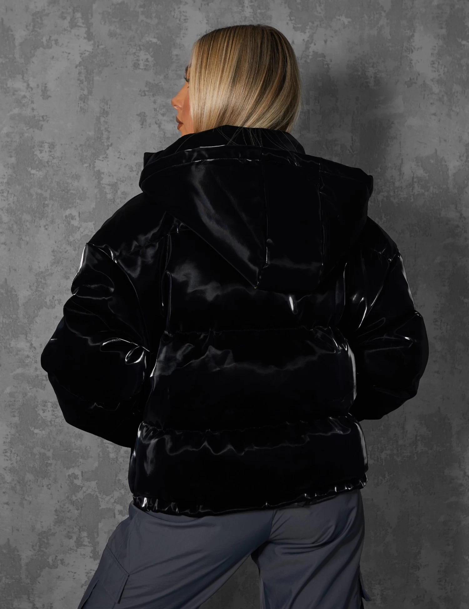 High Shine Holographic Oversized Puffer Black 2 High Shine Holographic Oversized Puffer Black - Image 2