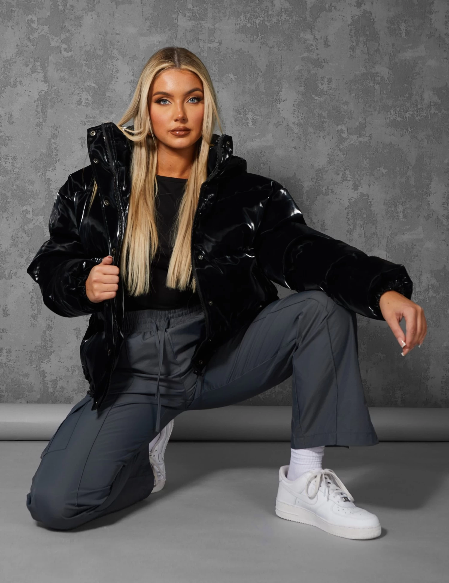 High Shine Holographic Oversized Puffer Black 3 High Shine Holographic Oversized Puffer Black - Image 3